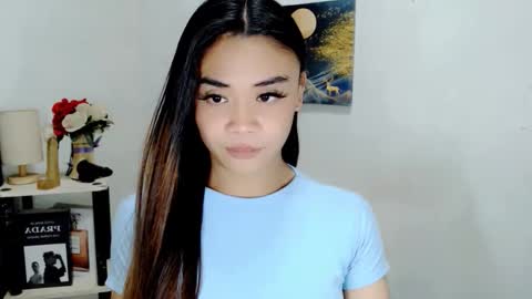 hottie nicole online show from March 24, 2026, 12:26 am