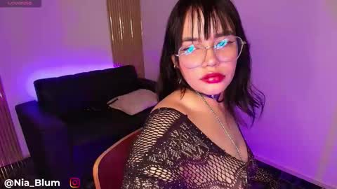 Nia Blum online show from January 12, 2026, 1:05 pm