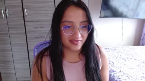 Dani online show from January 3, 2025, 9:47 pm