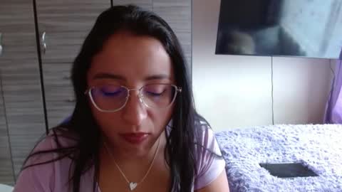 Dani online show from January 8, 2025, 6:09 pm