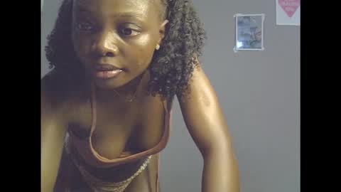 Niababy5 online show from January 16, 2026, 5:39 pm