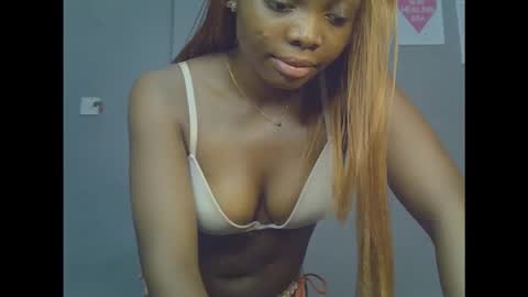 Niababy5 online show from February 7, 2026, 6:55 pm