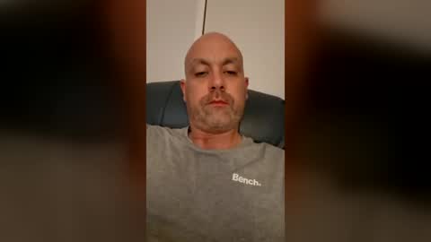 niallob online show from August 3, 2026, 12:53 am