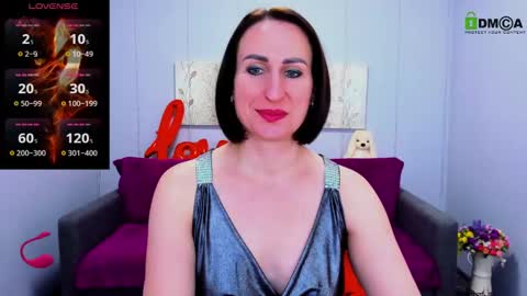 niasmithh online show from March 7, 2025, 1:18 pm