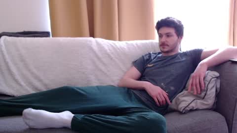 Riley online show from February 3, 2025, 1:19 pm