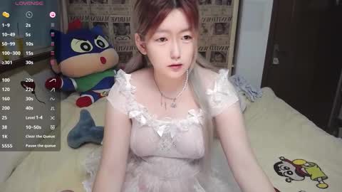 Snapshot of nice_belle chatting on March 8, 2026, 10:46 pm Belle online show from March 8, 2026, 10:46 pm