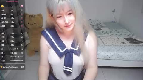 Snapshot of nice_belle chatting on July 3, 2026, 6:25 pm Belle online show from July 3, 2026, 6:25 pm