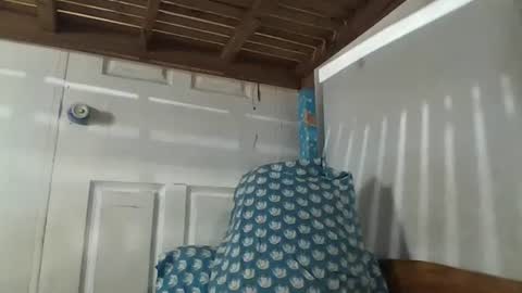 niceasianpussy online show from February 26, 2025, 1:52 pm