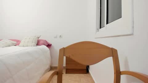 Snapshot of nicebrown chatting on February 22, 2025, 6:19 pm Sfora online show from February 22, 2025, 6:19 pm