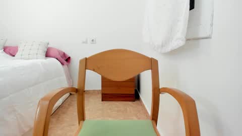 Snapshot of nicebrown chatting on February 24, 2025, 5:53 pm Sfora online show from February 24, 2025, 5:53 pm