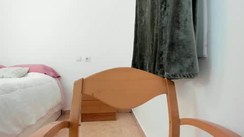 Snapshot of nicebrown chatting on March 8, 2025, 2:08 pm Sfora online show from March 8, 2025, 2:08 pm