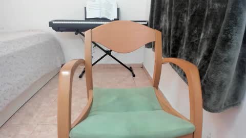 Snapshot of nicebrown chatting on October 28, 2025, 10:34 pm Sfora online show from October 28, 2025, 10:34 pm