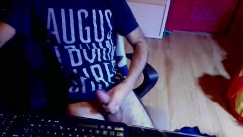 Snapshot of nicecck24 chatting on December 16, 2024, 8:09 am nicecck24 online show from December 16, 2024, 8:09 am