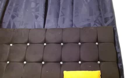 Snapshot of nicecherry_ chatting on December 21, 2024, 7:03 am Michell online show from December 21, 2024, 7:03 am