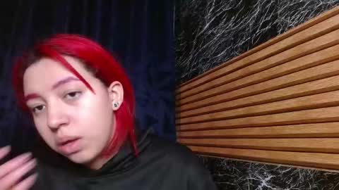 Snapshot of nicecherry_ chatting on September 9, 2025, 3:28 am Michell online show from September 9, 2025, 3:28 am