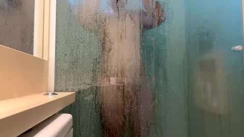 Snapshot of nicedick_2025 chatting on October 21, 2025, 8:37 am nicedick_2025 online show from October 21, 2025, 8:37 am