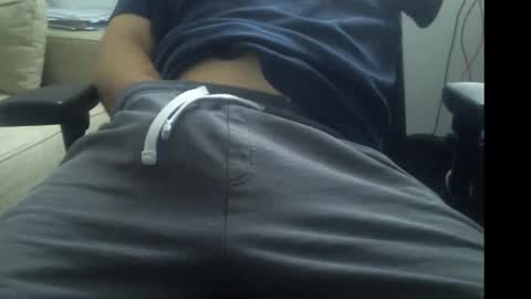 niceeggs0815 online show from October 17, 2025, 10:18 am