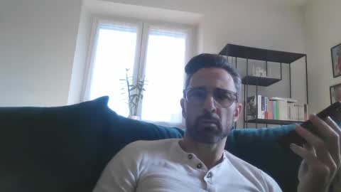 nicefrenchguy79 online show from November 13, 2025, 10:14 am