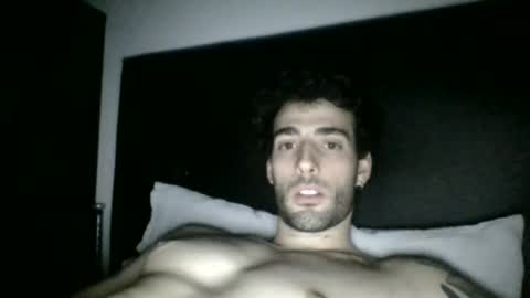 Snapshot of nicegguy9826 chatting on May 13, 2026, 6:33 am nicegguy9826 online show from May 13, 2026, 6:33 am