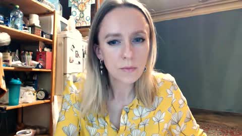 Kathrine online show from November 21, 2025, 8:51 pm