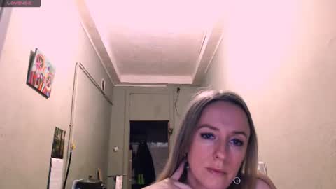Kathrine online show from June 10, 2026, 7:46 pm