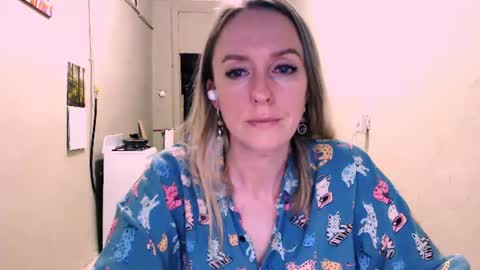 Kathrine online show from June 21, 2026, 7:16 pm