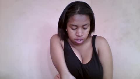 nicelly01 online show from July 7, 2026, 7:23 am