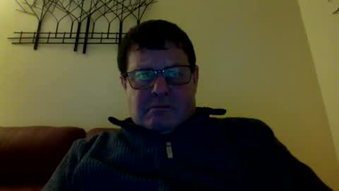 Keith999 online show from February 5, 2025, 9:07 pm