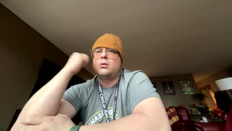 nicesmile2082 online show from February 22, 2025, 12:16 am