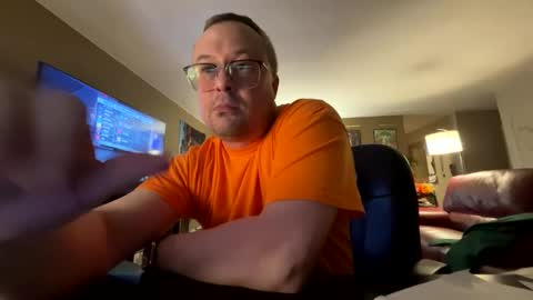 nicesmile2082 online show from March 12, 2025, 3:02 am