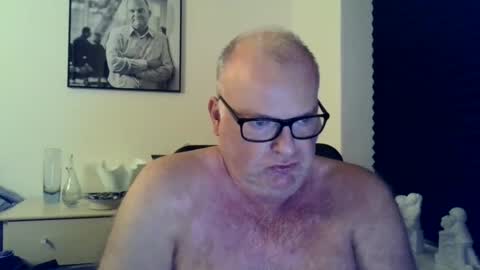 nicexxdane online show from December 22, 2024, 4:39 am