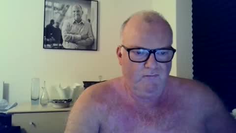 nicexxdane online show from January 1, 2025, 8:37 pm
