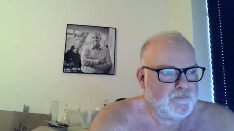 nicexxdane online show from April 9, 2026, 6:19 am