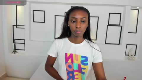 Nichol Scully online show from December 19, 2024, 7:40 pm