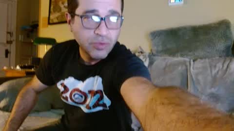 Snapshot of nichous77 chatting on December 1, 2024, 11:58 pm Nick online show from December 1, 2024, 11:58 pm