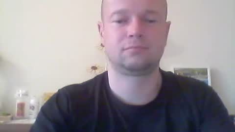 nick1990b online show from April 23, 2026, 5:37 pm