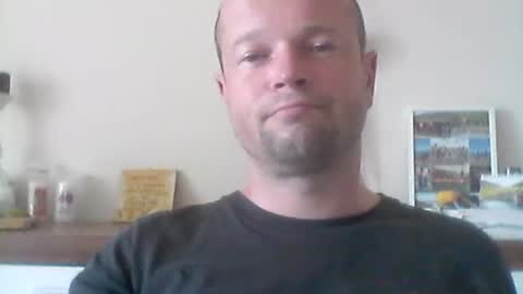 nick1990b online show from June 13, 2026, 11:52 am