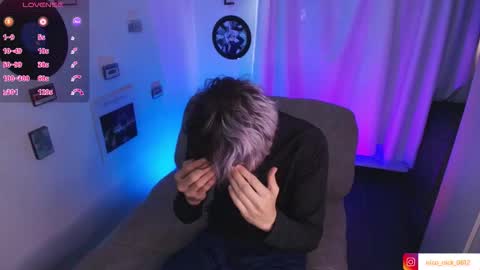 Nico online show from March 22, 2026, 7:28 pm