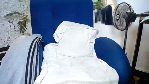 Alex online show from October 11, 2025, 9:02 pm