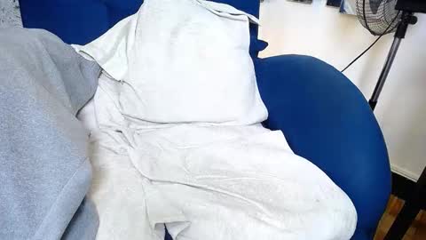 Alex online show from October 12, 2025, 9:08 am