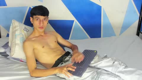 Snapshot of nick_damon chatting on May 18, 2026, 6:41 am Nick online show from May 18, 2026, 6:41 am