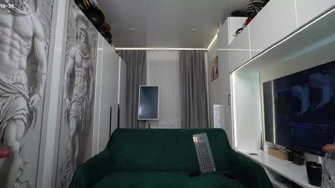 nick_howlenxx online show from January 13, 2026, 3:28 pm