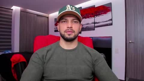 Snapshot of nick_klaus chatting on October 7, 2025, 11:02 pm Nick Klaus online show from October 7, 2025, 11:02 pm