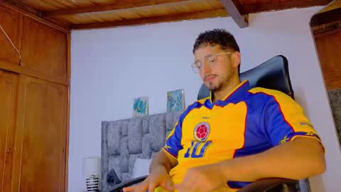 Snapshot of nick_moss_ chatting on March 10, 2026, 10:53 am nick_moss_ online show from March 10, 2026, 10:53 am