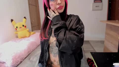   Help me reach 100 thumbs up online show from March 12, 2025, 7:38 pm