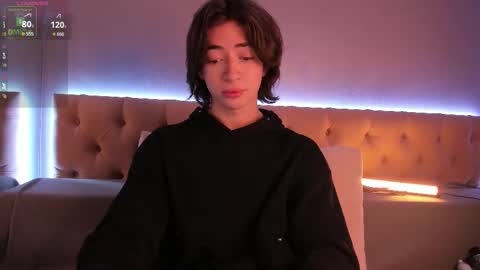 Nickie online show from September 13, 2025, 4:56 am