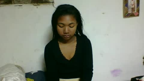 nickiqqyuu online show from June 24, 2026, 12:31 am