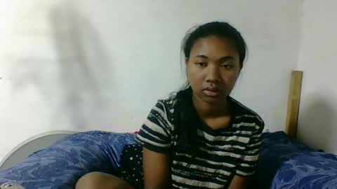 nickiqqyuu online show from June 30, 2026, 1:39 am