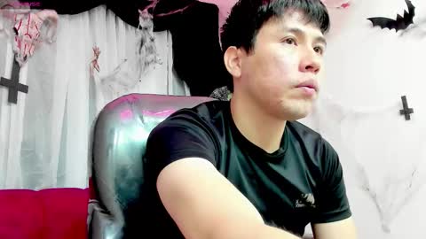 Snapshot of nickk_wolff chatting on October 15, 2025, 4:12 am Nickk Wolff online show from October 15, 2025, 4:12 am