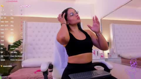 nickky online show from May 6, 2026, 1:38 pm